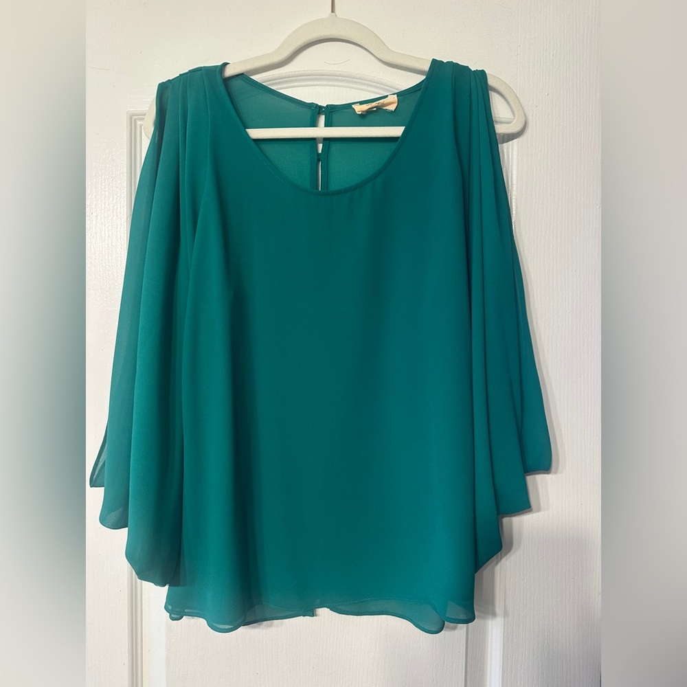 Elegant Green Women's Top